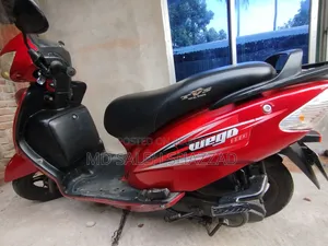 টিভিএস উইগো ২০১৫ লাল