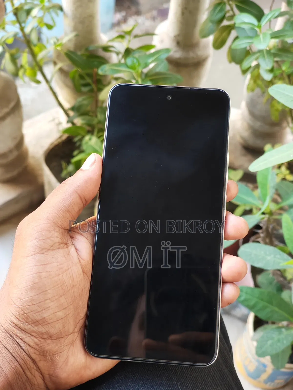 রিয়েলমি সি৭১ ১২৮ জিবি সাদা