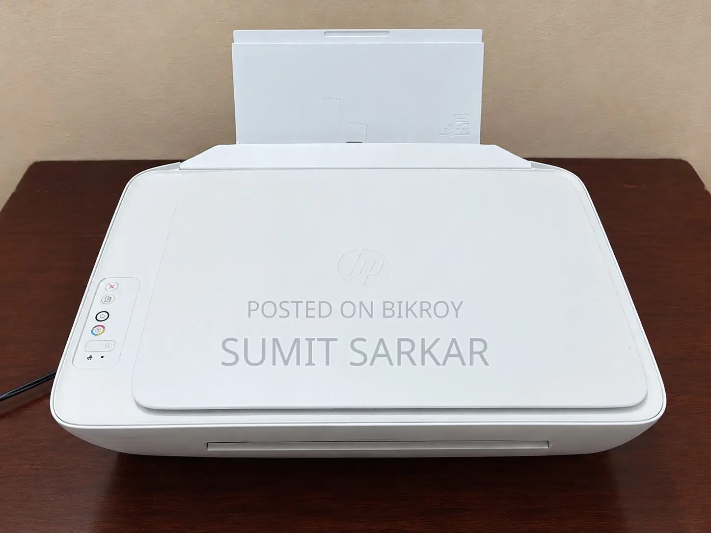 HP DeskJet 2320 All-in-One Printer | Like New | Papers Available
