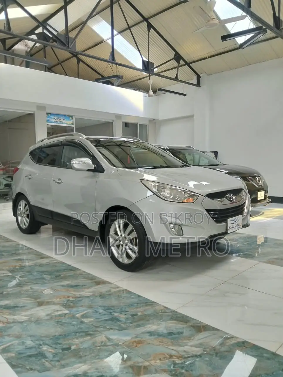 হুন্ডাই টাকসন ২০১২ সিলভার