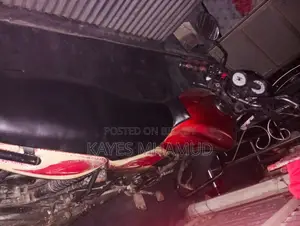 টিভিএস ২০১৬ রেড