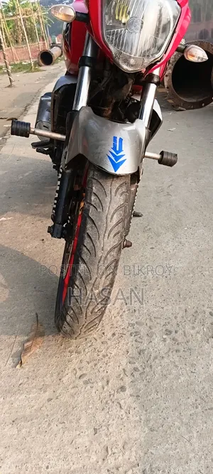 ইয়ামাহা এফজেড ২০১৪ রেড