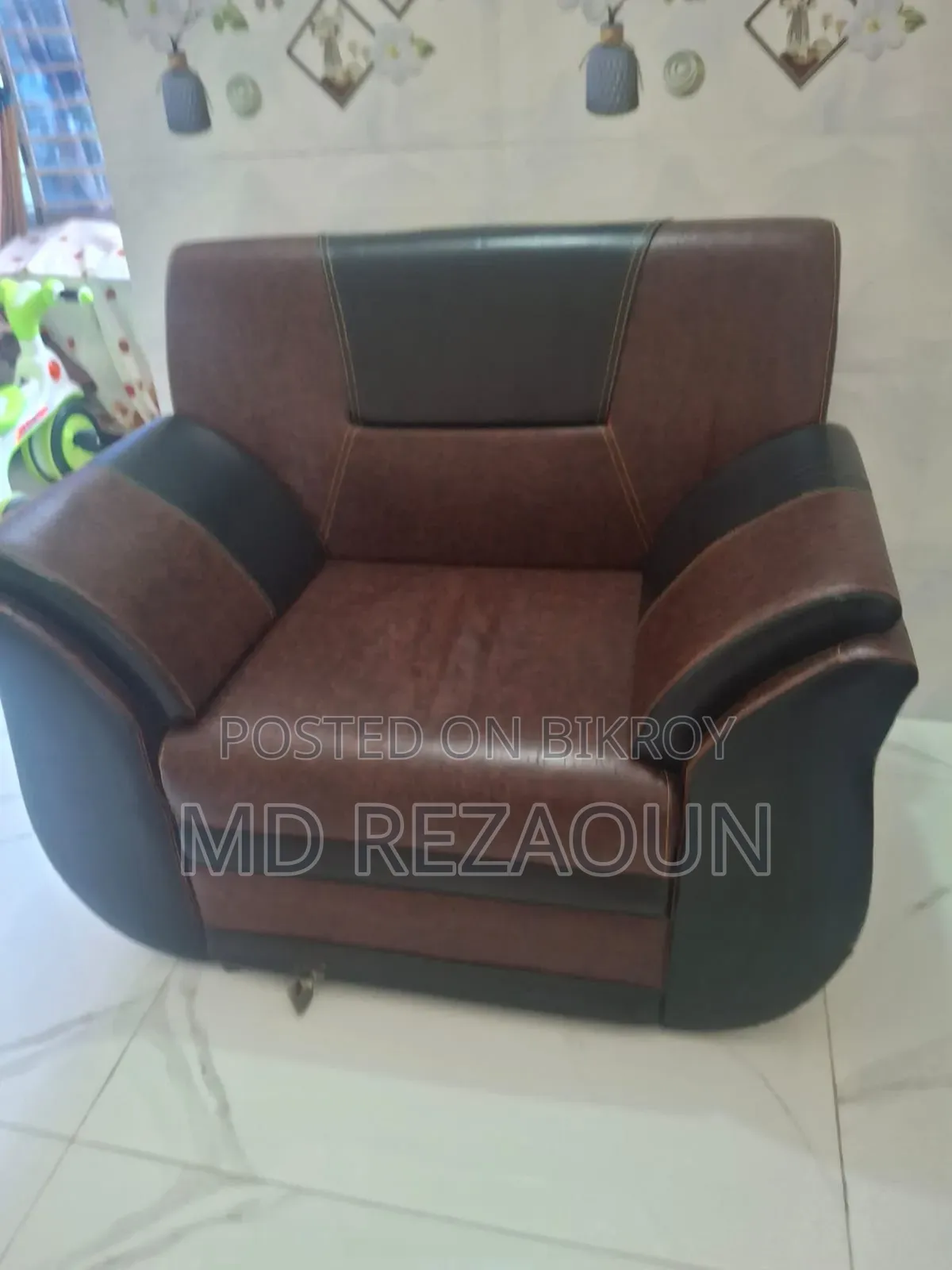 সোফা সেট ফোর সিট