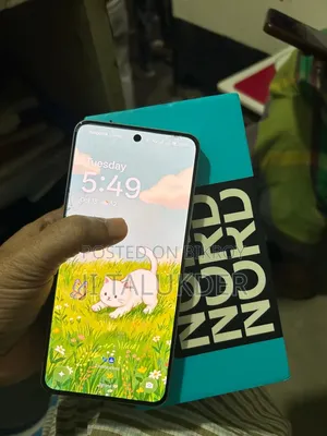 ওয়ানপ্লাস নর্ড সিই৫ ২৫৬ জিবি সাদা