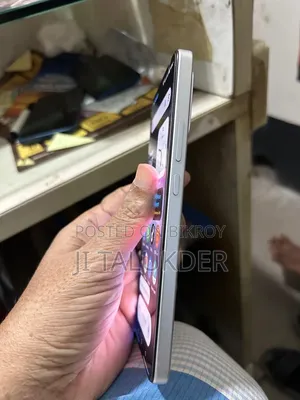 ওয়ানপ্লাস নর্ড সিই৫ ২৫৬ জিবি সাদা