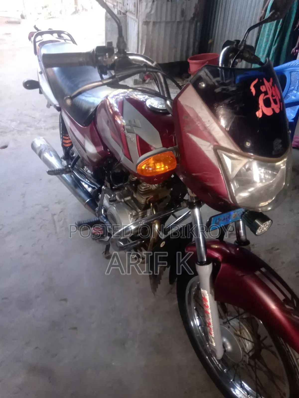 বাজাজ সিটি ১০০ ২০১২ লাল