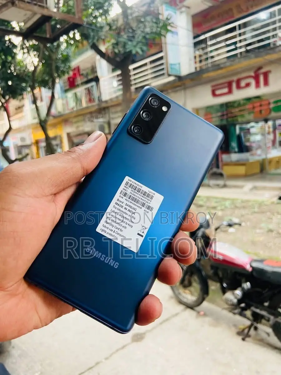 Vivo Y16 64 GB Gold