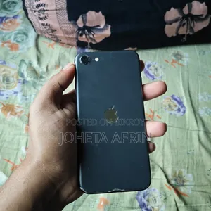 Apple iPhone SE (2020) 64 GB Black