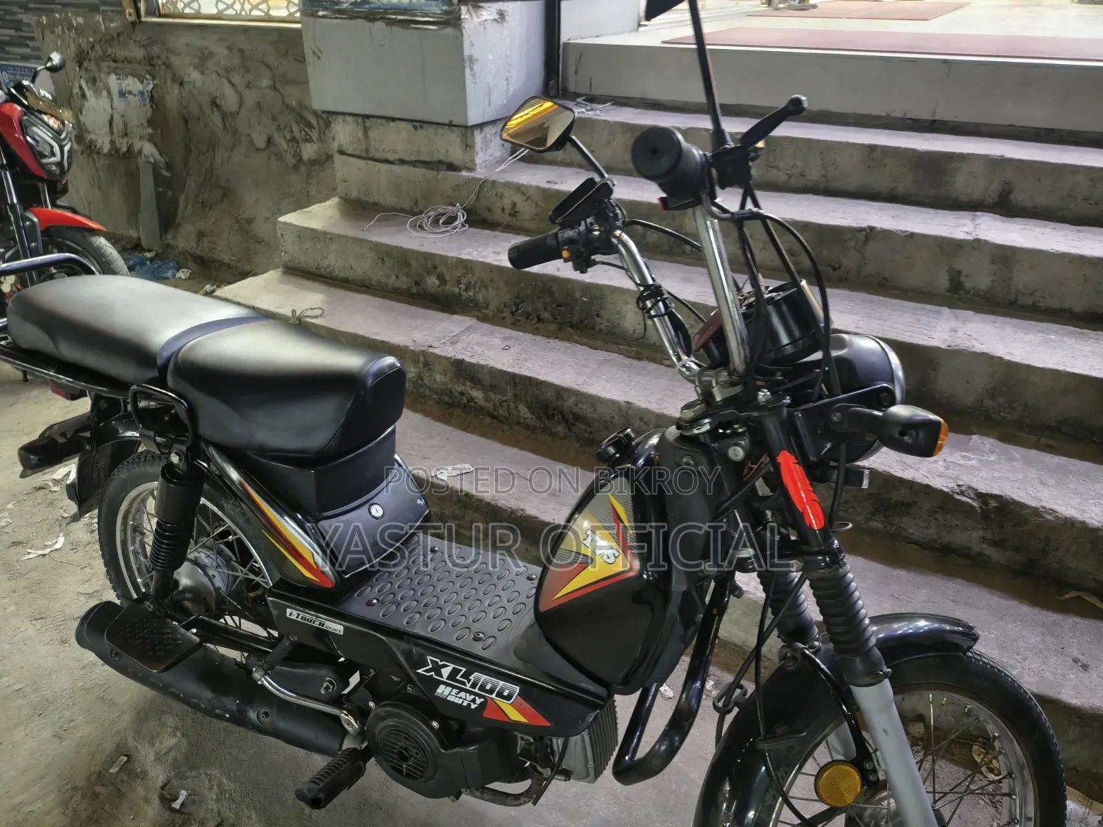 TVS XL 100 ২০২১ কালো