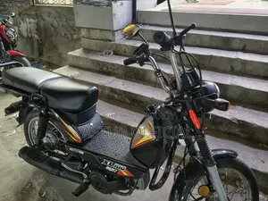 TVS XL 100 ২০২১ কালো
