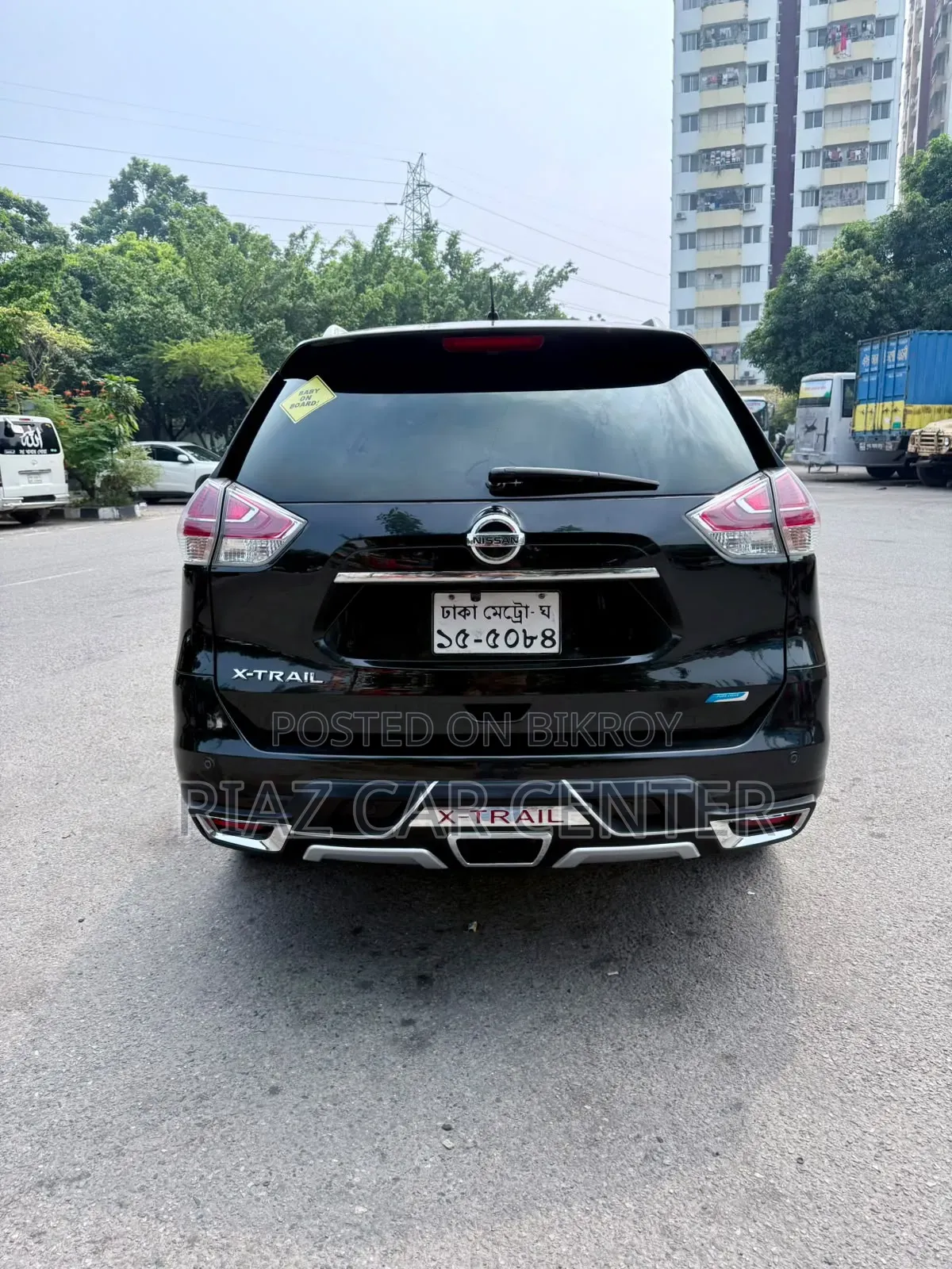 নিসান এক্স-ট্রেইল ২০১৪ কালো