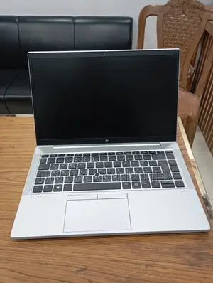 Laptop HP EliteBook 845 G7 8GB AMD SSD 256GB