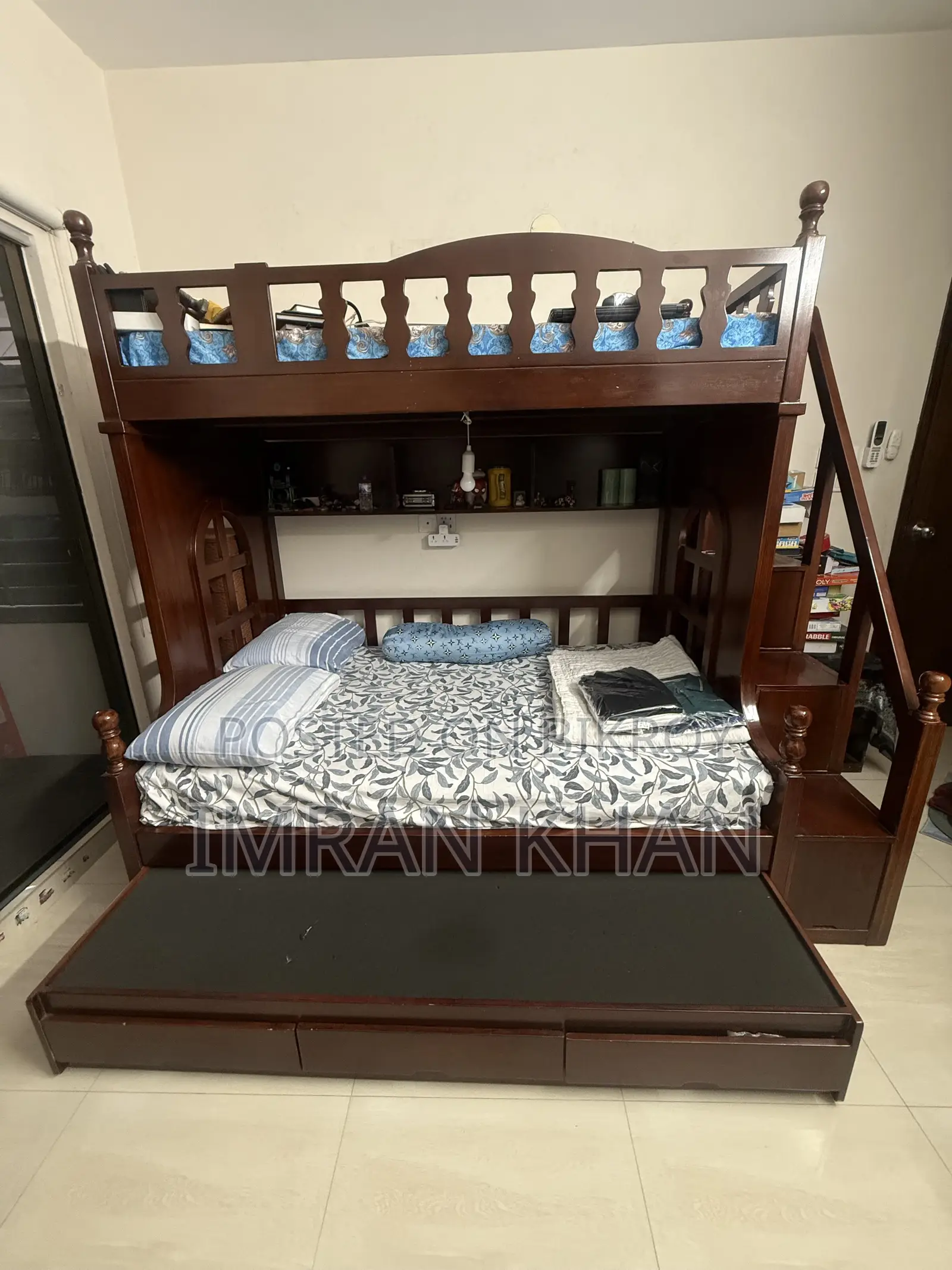 থ্রি স্টেয়ার্স বেড উইথ ম্যাট্রেস