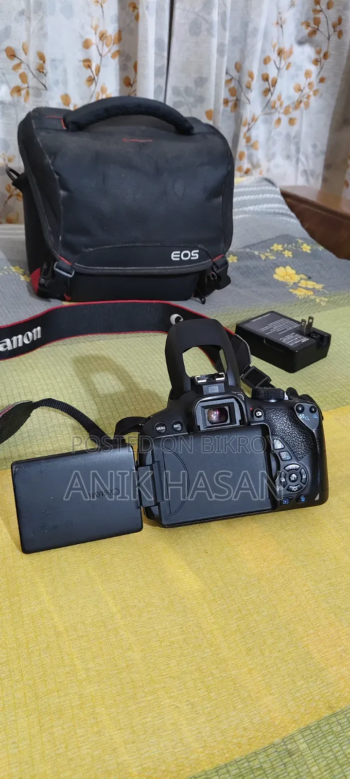 ক্যানন ৭০০ডি অনলি বডি উইথ ব্যাগ