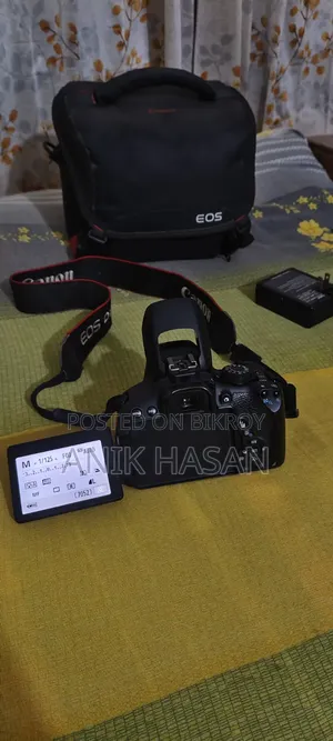 ক্যানন ৭০০ডি অনলি বডি উইথ ব্যাগ