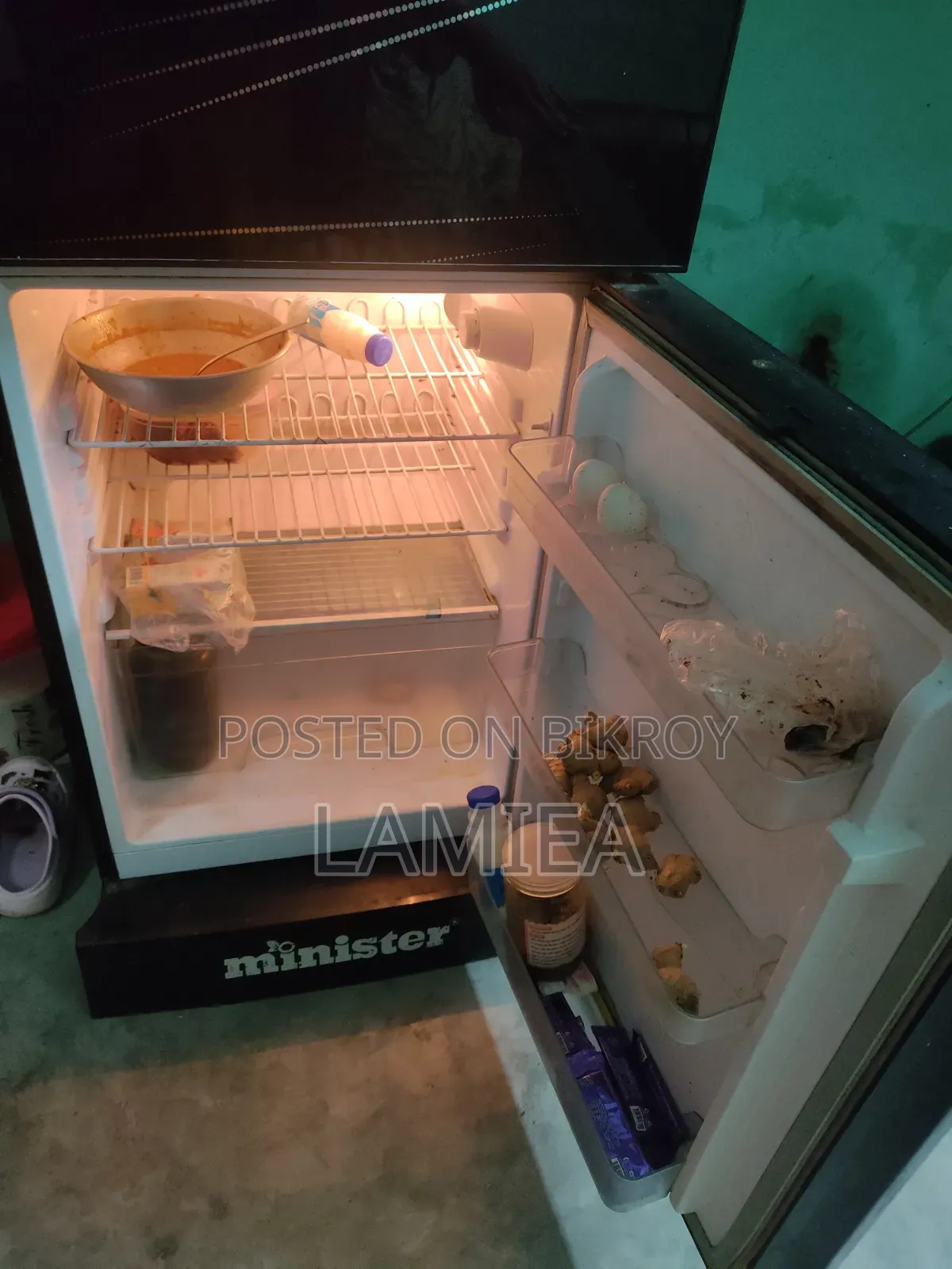 Minister Fridge