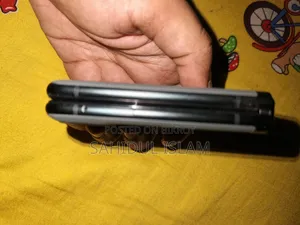 মোটররোলা রেজর ৪০ ২৫৬ জিবি ব্ল্যাক