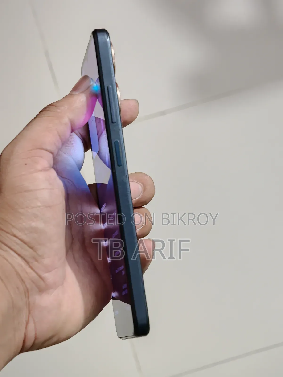 জেডটিই ব্লেড ভি৪০ ডিজাইন ১২৮ জিবি ব্ল্যাক