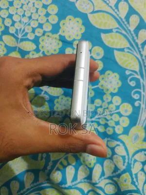 গুগল পিক্সেল ৭এ ১২৮ জিবি সাদা