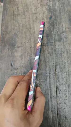 মোটোরোলা এজ ৫০ ফিউশন ২৫৬ জিবি পিংক