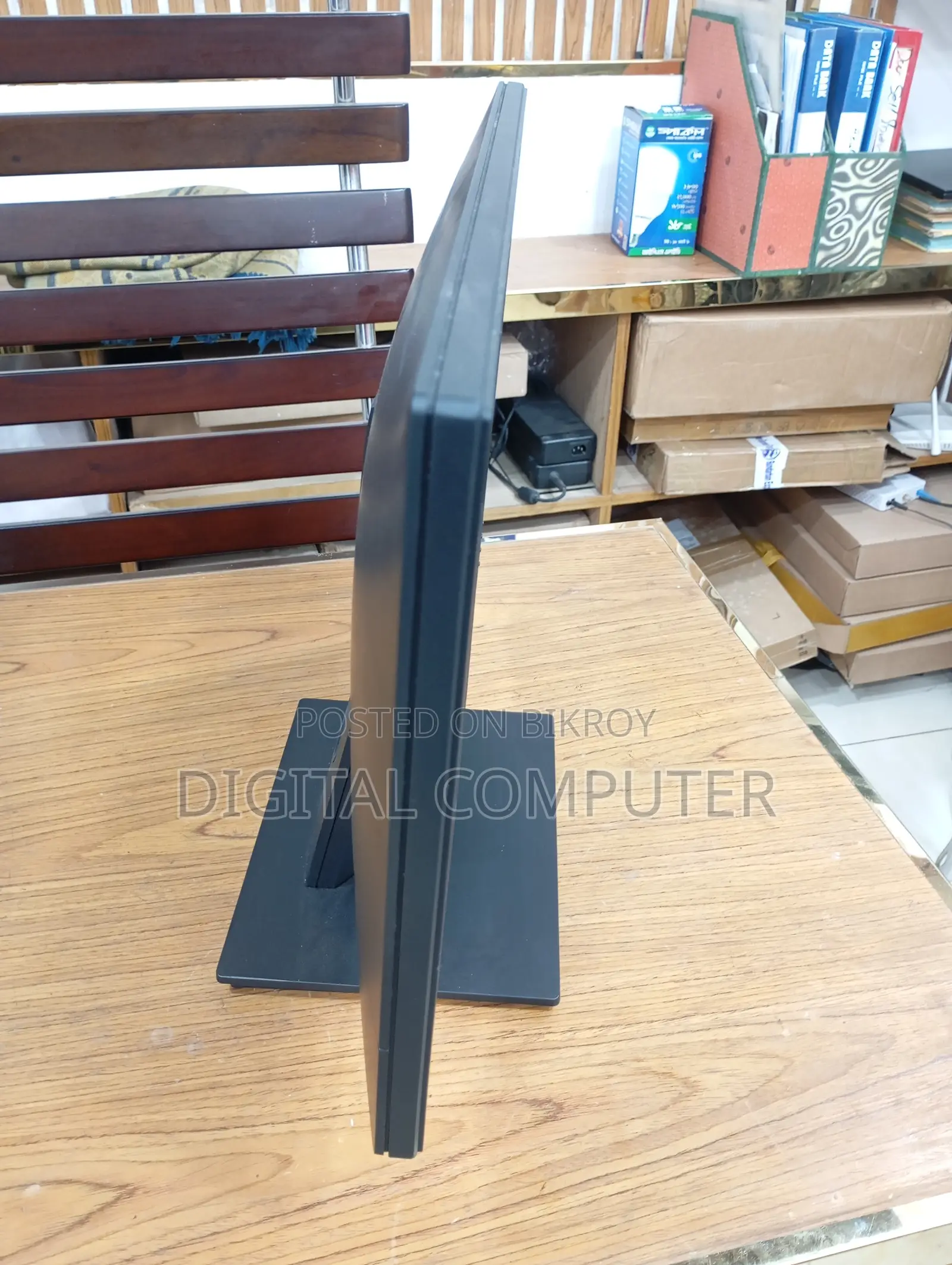 Dell 20" Inchi Black Monitor E2016hb