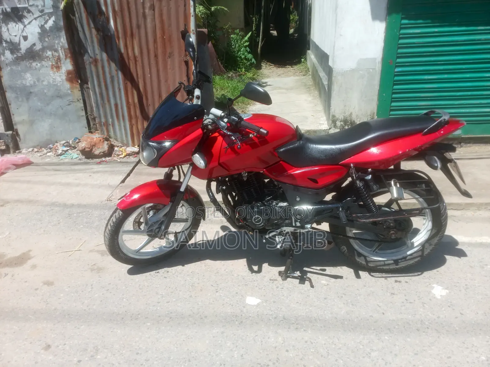 Bajaj Pulsar 150 2012 Red