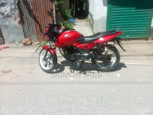 Bajaj Pulsar 150 2012 Red
