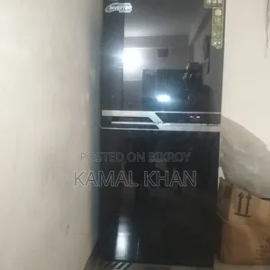 ওয়ালটন একটি সুপারকোন্ডিশন ফ্রিজ আর্জেন্ট বিক্রি করা হব