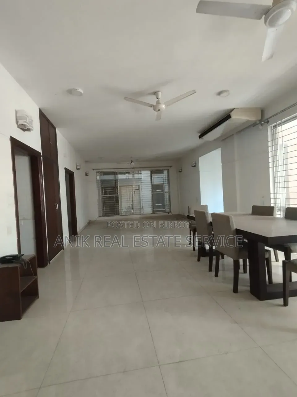 গুলশানের অনিক রিয়েল এস্টেটে ৩ বেডরুমের অ্যাপার্টমেন্ট ভাড়া দেওয়া হবে