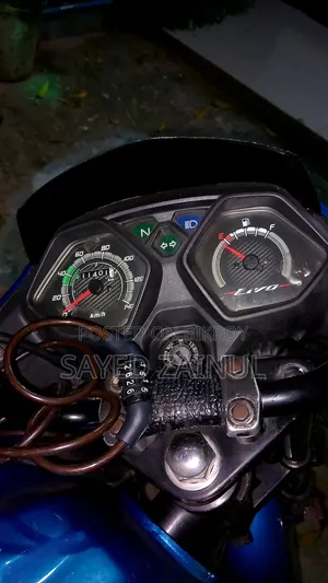 হোন্ডা লিভো ২০১৯ নীল