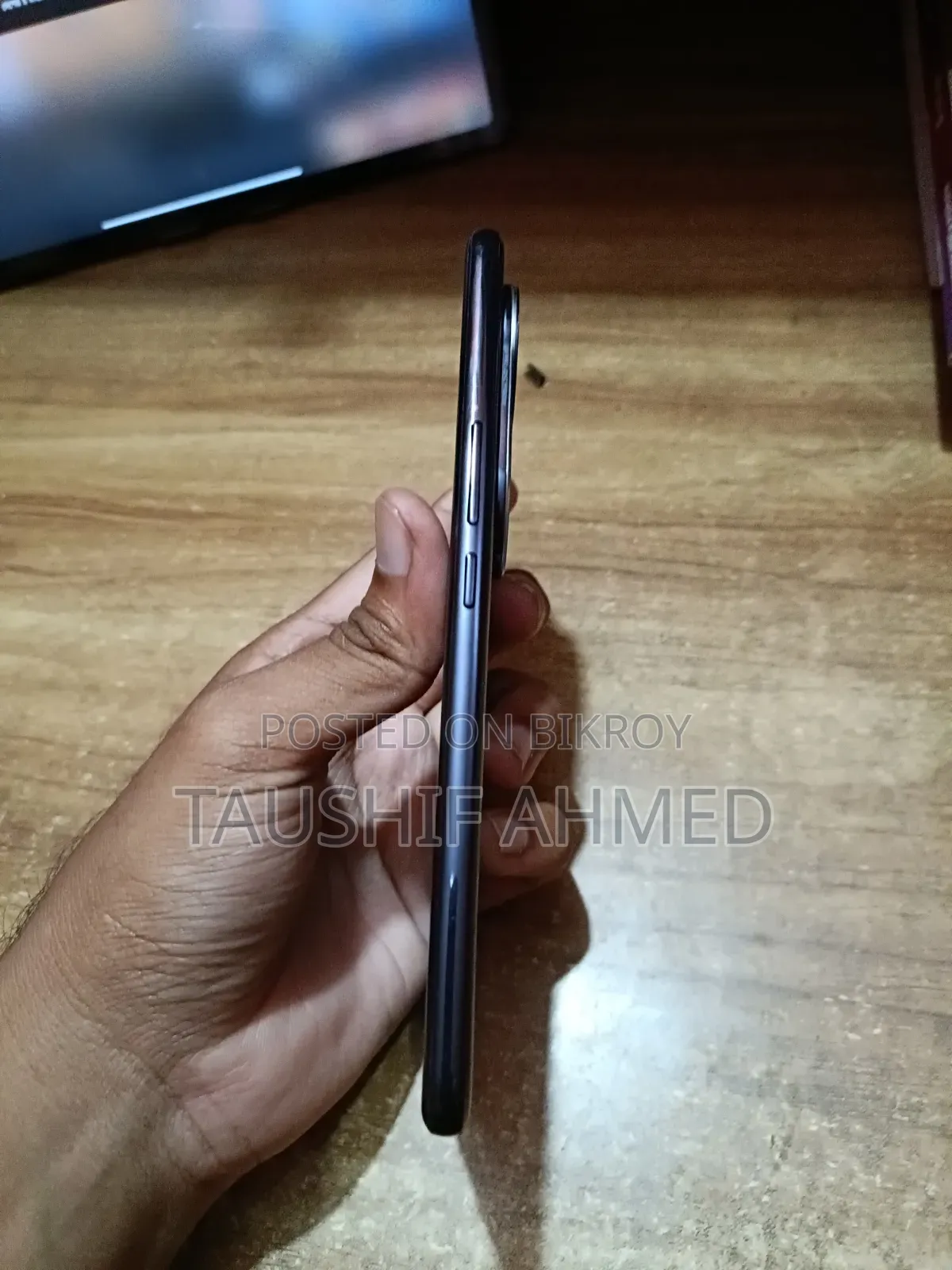 Vivo T4R 256 GB Blue