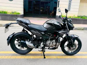 Hero Xtreme 125R 2026 Black