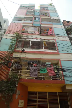 ঢাকায় মোহাম্মদপুরে ৬ বেডরুমের অ্যাপার্টমেন্ট বিক্রয়ের জন্য