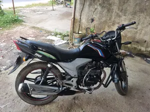 রয়েল আরওয়াই ১৫০ ২০১৩ কালো