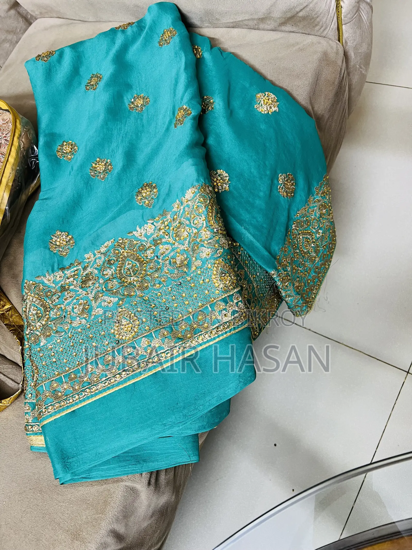 পার্টি শাড়ি