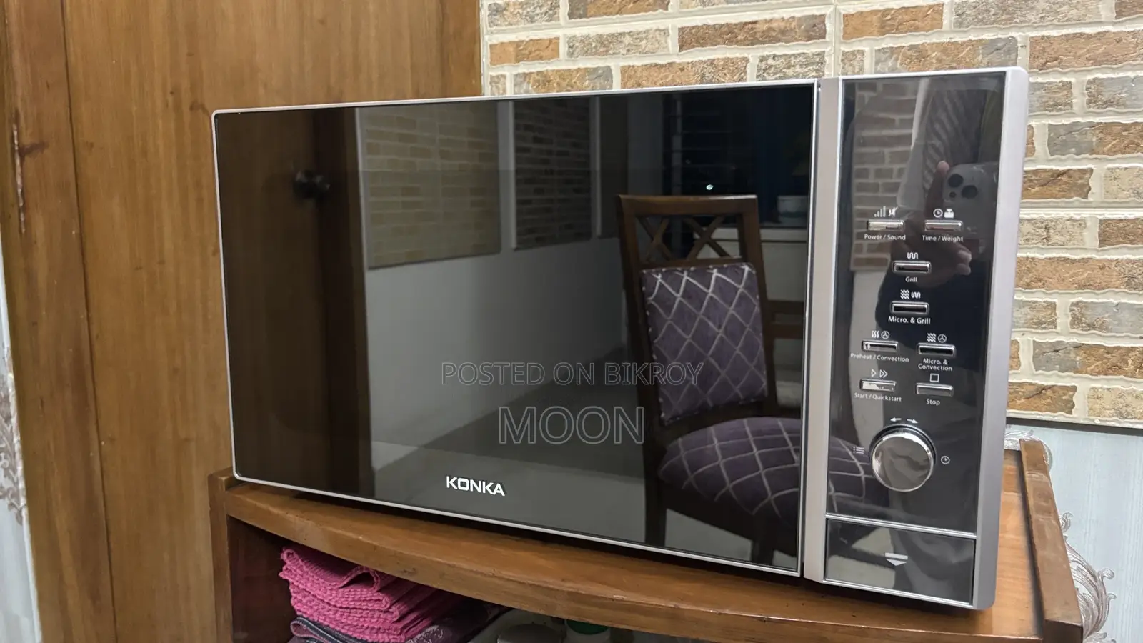 Konka Microwave Oven With Con. & Grill (30 Liter)