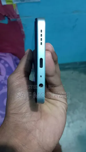 রিয়েলমি সি৭১ ১২৮ জিবি হোয়াইট
