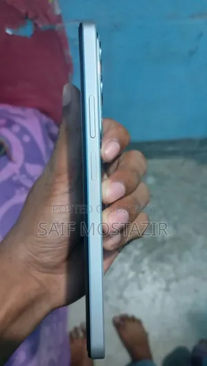 রিয়েলমি সি৭১ ১২৮ জিবি হোয়াইট
