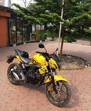 Suzuki Gixxer 2022 Yellow