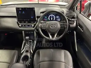 Toyota Corolla Cross 2024 Pearl
