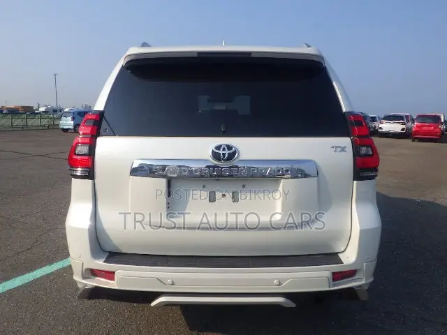 Toyota Land Cruiser Prado 2022 Pearl