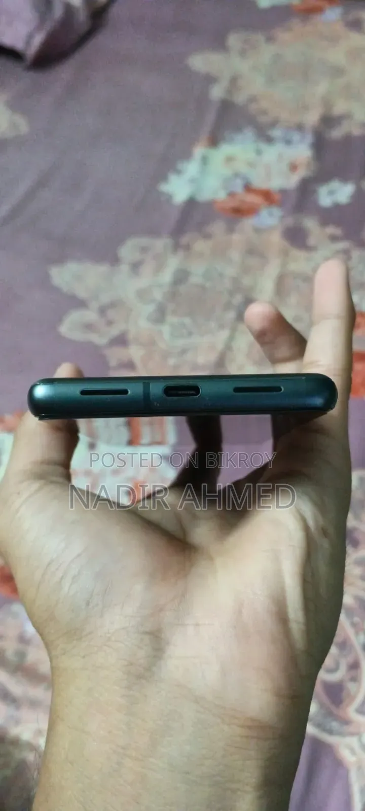 EL 8 GB Black