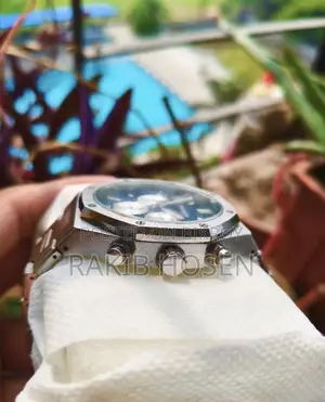 Curren Watch