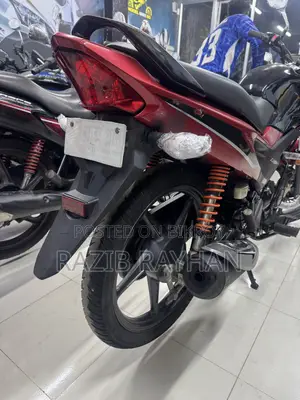 হোন্ডা লিভো ২০২৩ কালো