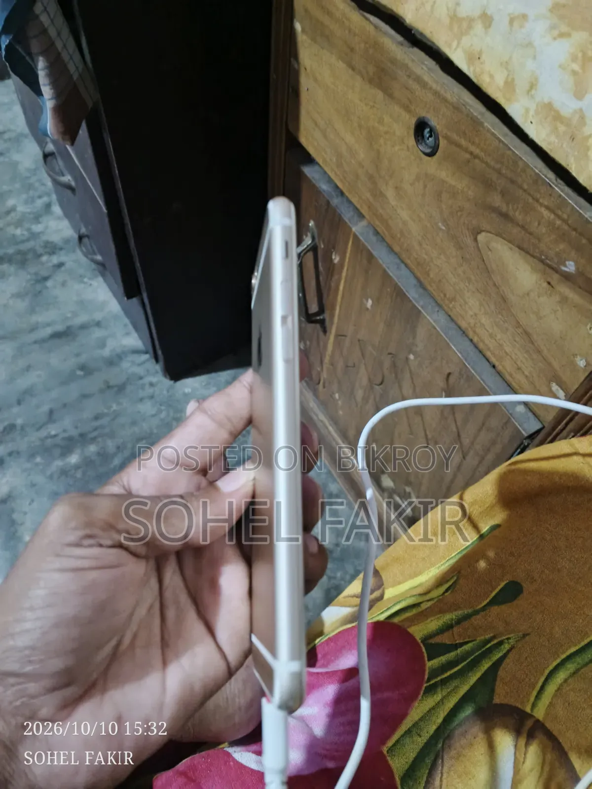 Apple iPhone 6s 64 GB Rose Gold
