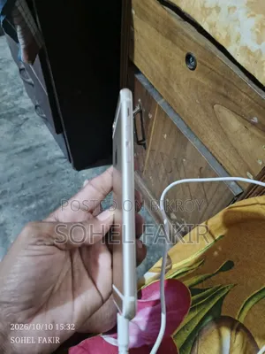 Apple iPhone 6s 64 GB Rose Gold