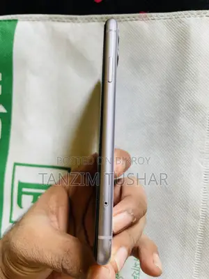 Apple iPhone 11 64 GB Purple