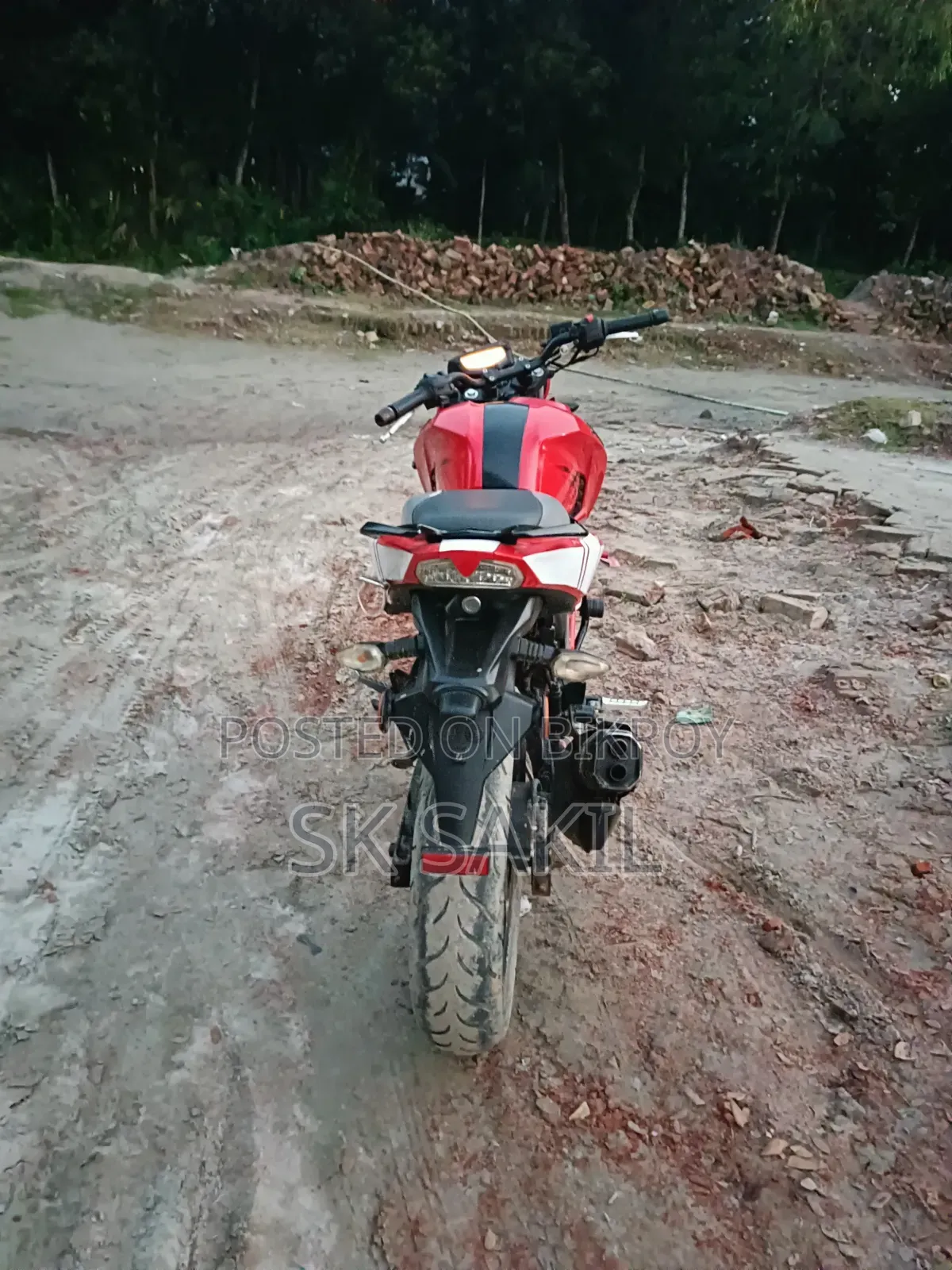 TVS Apache RTR 160 4V 2018 Red