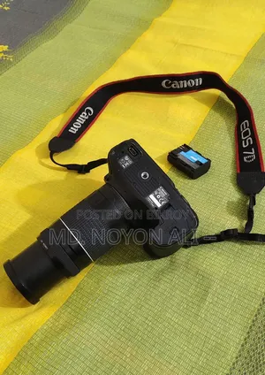 Canon EOS 7D Camera Kit for Sale.