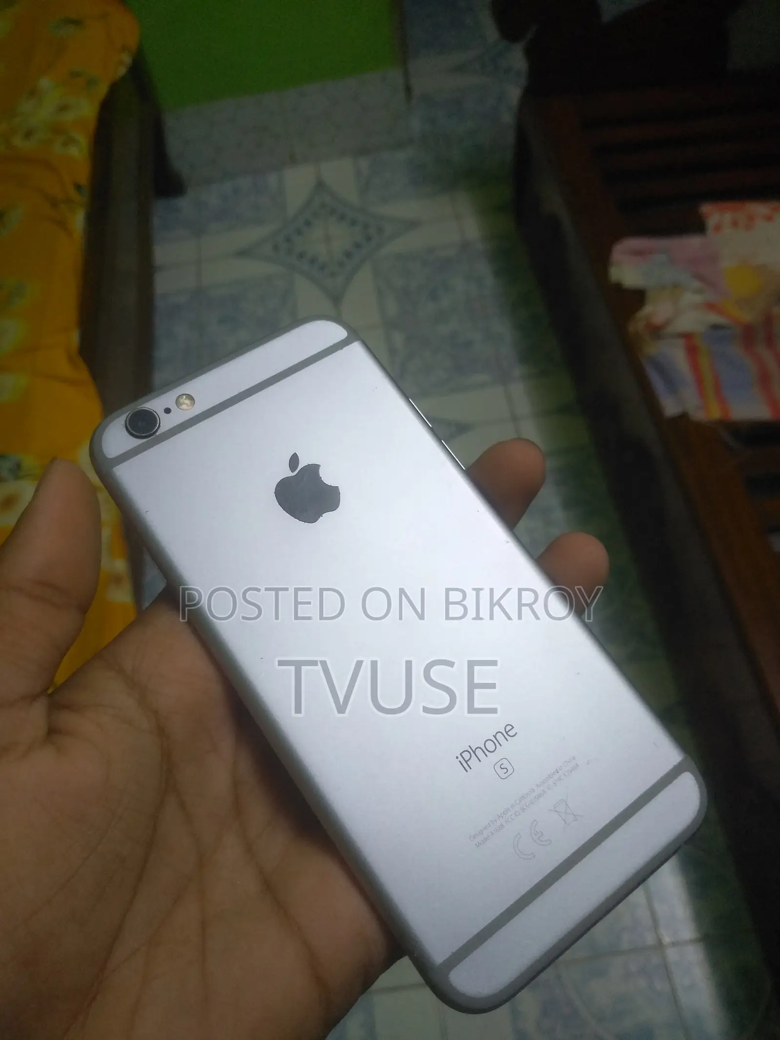 অ্যাপল আইফোন ৬এস ৩২ জিবি সিলভার